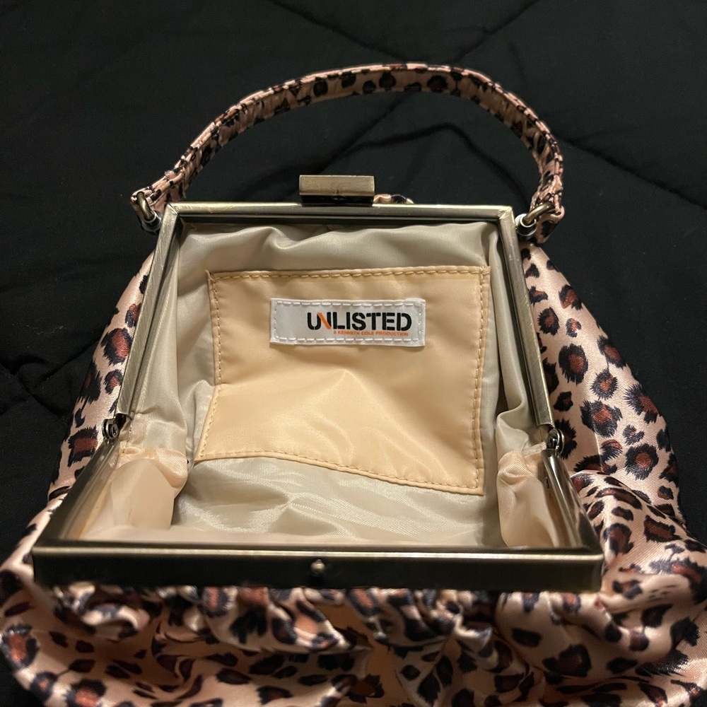Unlisted 
Evening Bag